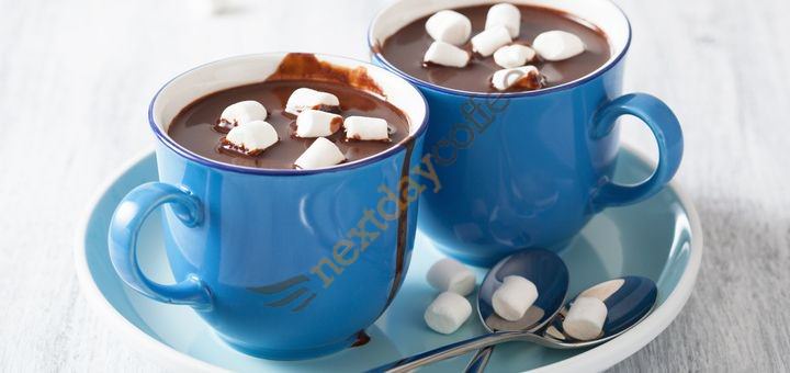 Hot Chocolate And Mallows Hot Chocolate And Mallows